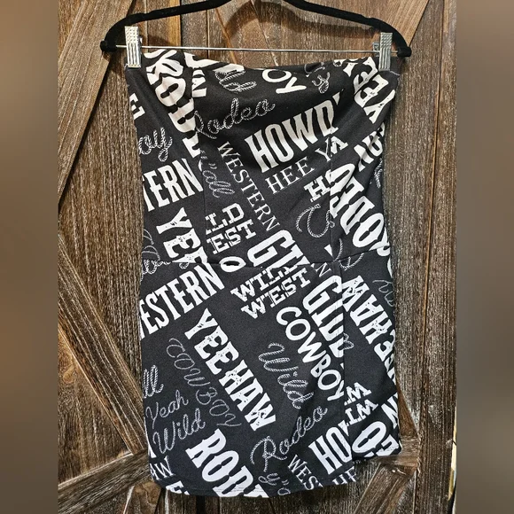 NWT Black Lucky and Blessed Strapless Romper - Picture 3 of 4